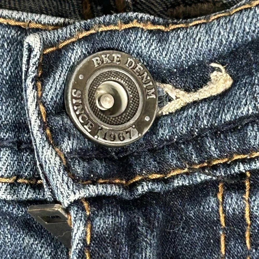 BKE Nolan Jeans Men 32Lx30 Blue Denim Distressed Straight Leg Cowboy Comfort EUC